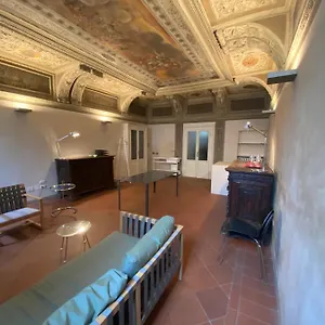  Apartment Intero Appartamento. San Giovanni Uno Italy