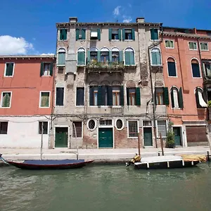 Di.gianfranco Piano Nobile Apartment Venedig